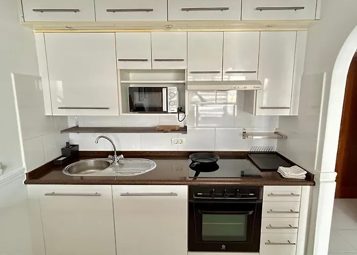 Pearl Apartment
